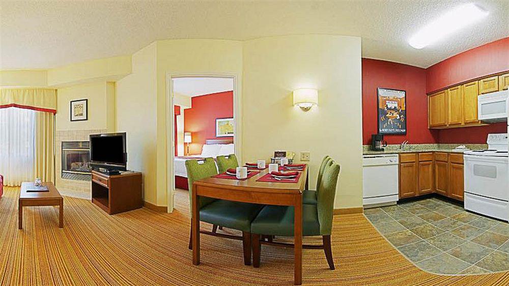 Residence Inn Dallas Park Central Exterior photo